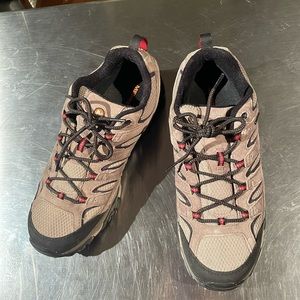 Men’s clay color Merrill Moab 2 water proof hiking size 13